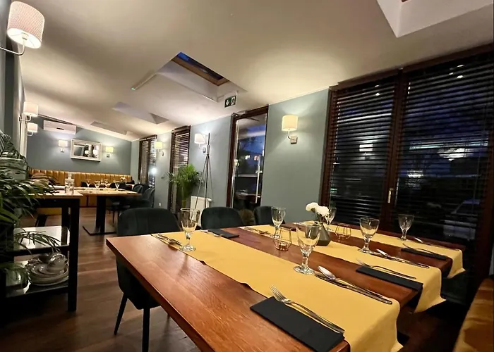 Malta Premium فندق 3*