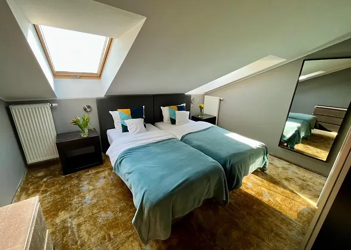 Malta Premium فندق 3*