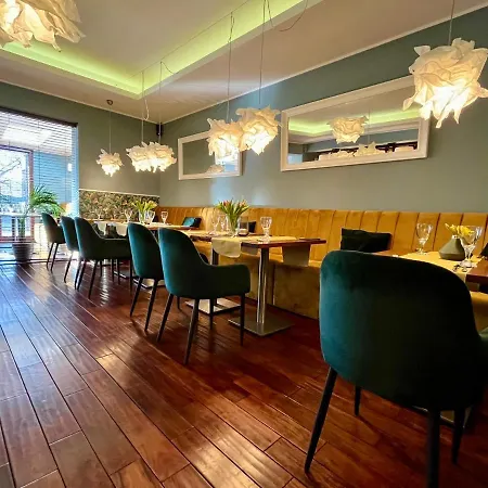 Готель Malta Premium